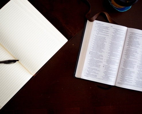 4 Questions I Ask Myself When I Read the Bible
